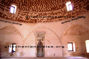Die Moschee auf der Zitadelle Fortetza, im Innern.