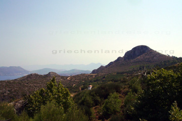 Ansicht vom Berggipfel Lazaros auf der Insel Samos beim Wandern.