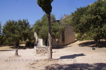 Brunnenhaus und Eingang zum Eupalinos Tunnel in der Nähe von Pythagorio auf der Insel Samos in der Ägäis in Griechenland.